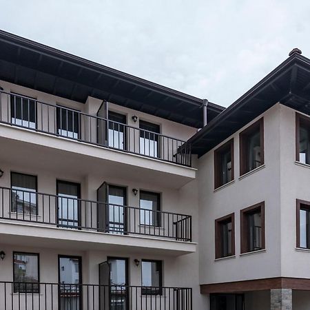 Семеен Хотел Магнолия Kazanlak Exterior photo